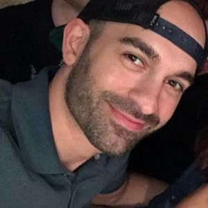 Meet your Posher, Jonathan